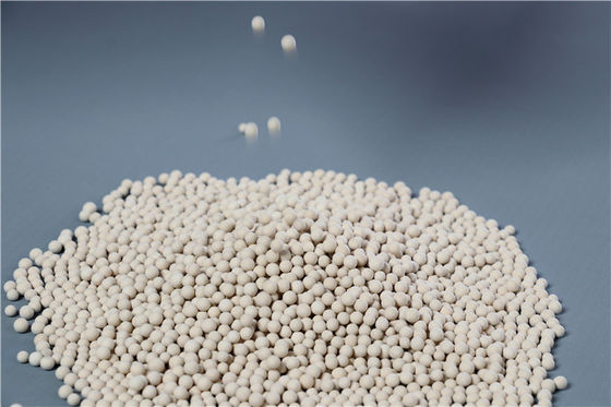Le faible tamis 4A moléculaire du densité 3.6mm perle pour le traitement de l'eau